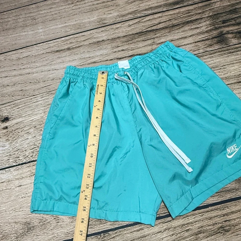 Nike Woven Shorts Mens Large Teal Blue Sportswear Mesh Lined AR2382-392 Athletic